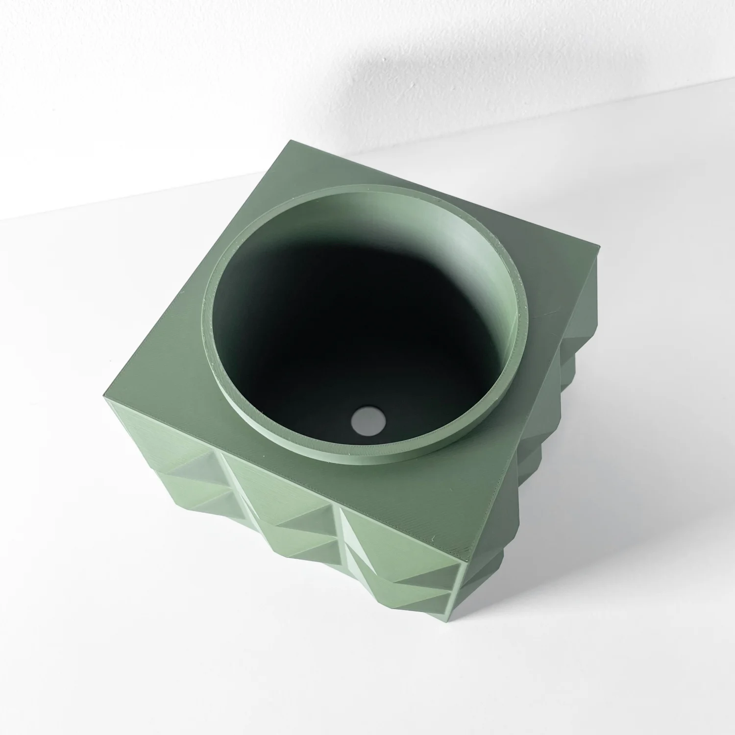 The Acorn Pot - Image 7