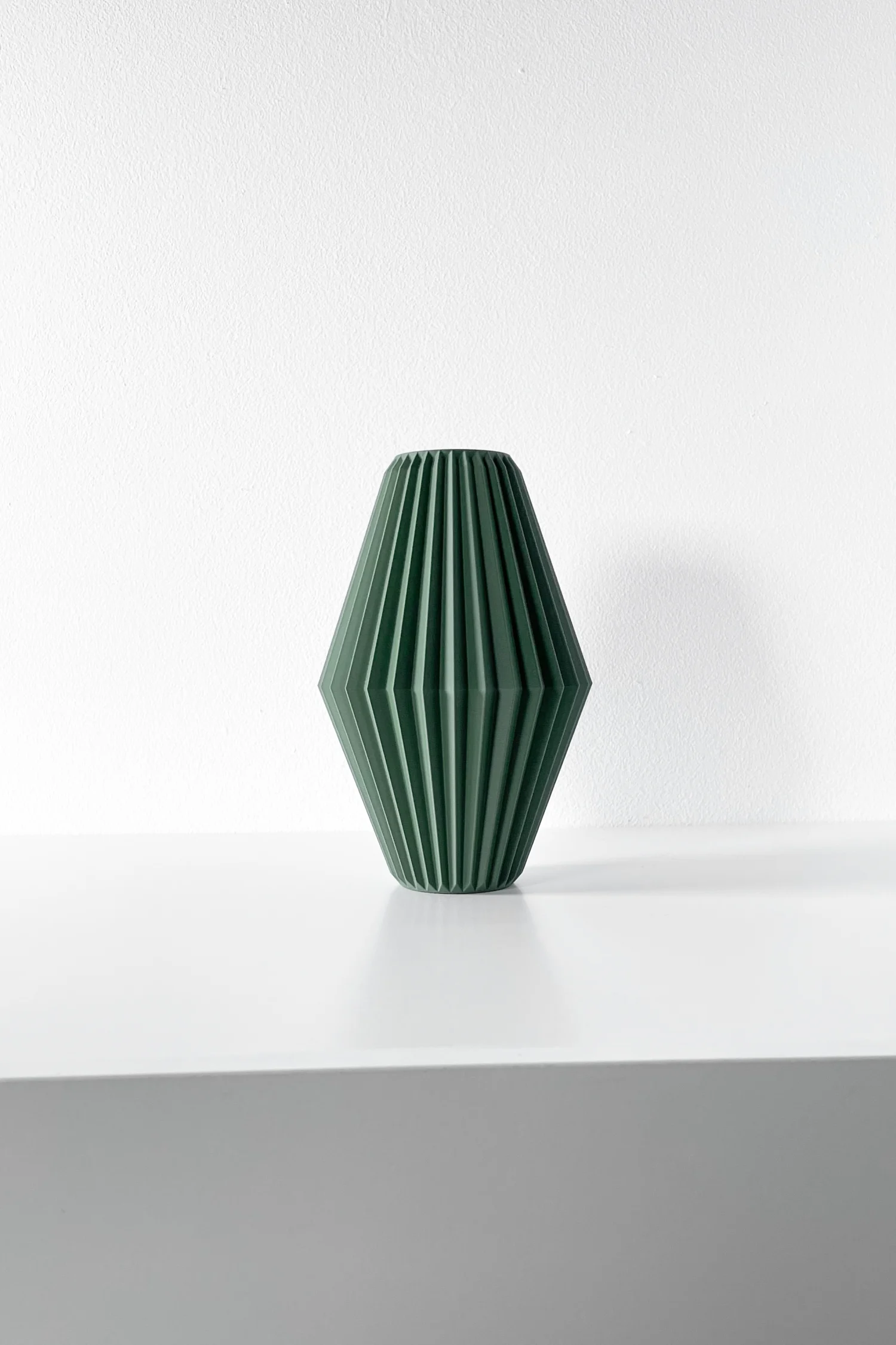 The Amoura Vase - Image 2