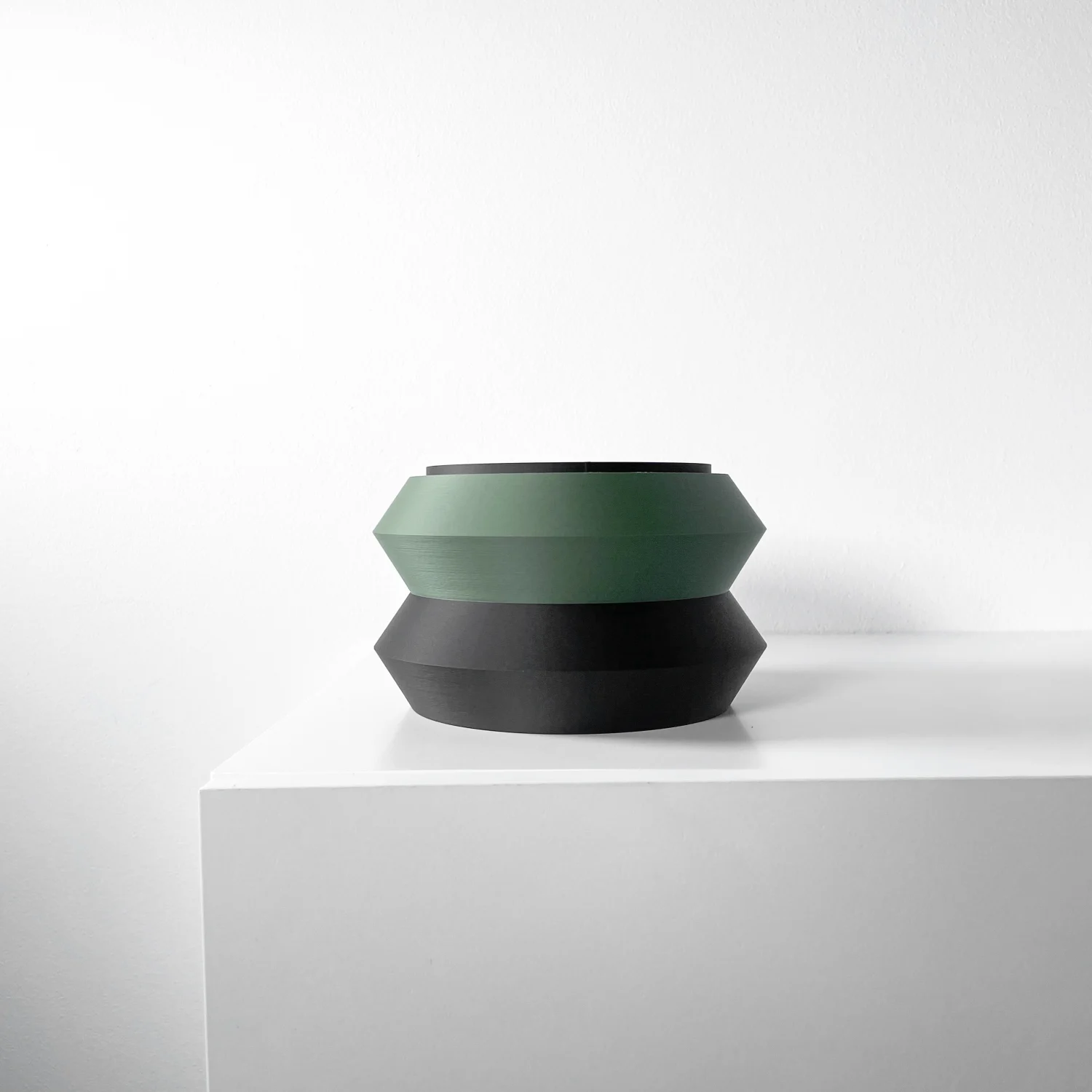 The Arbor  Pot - Image 2