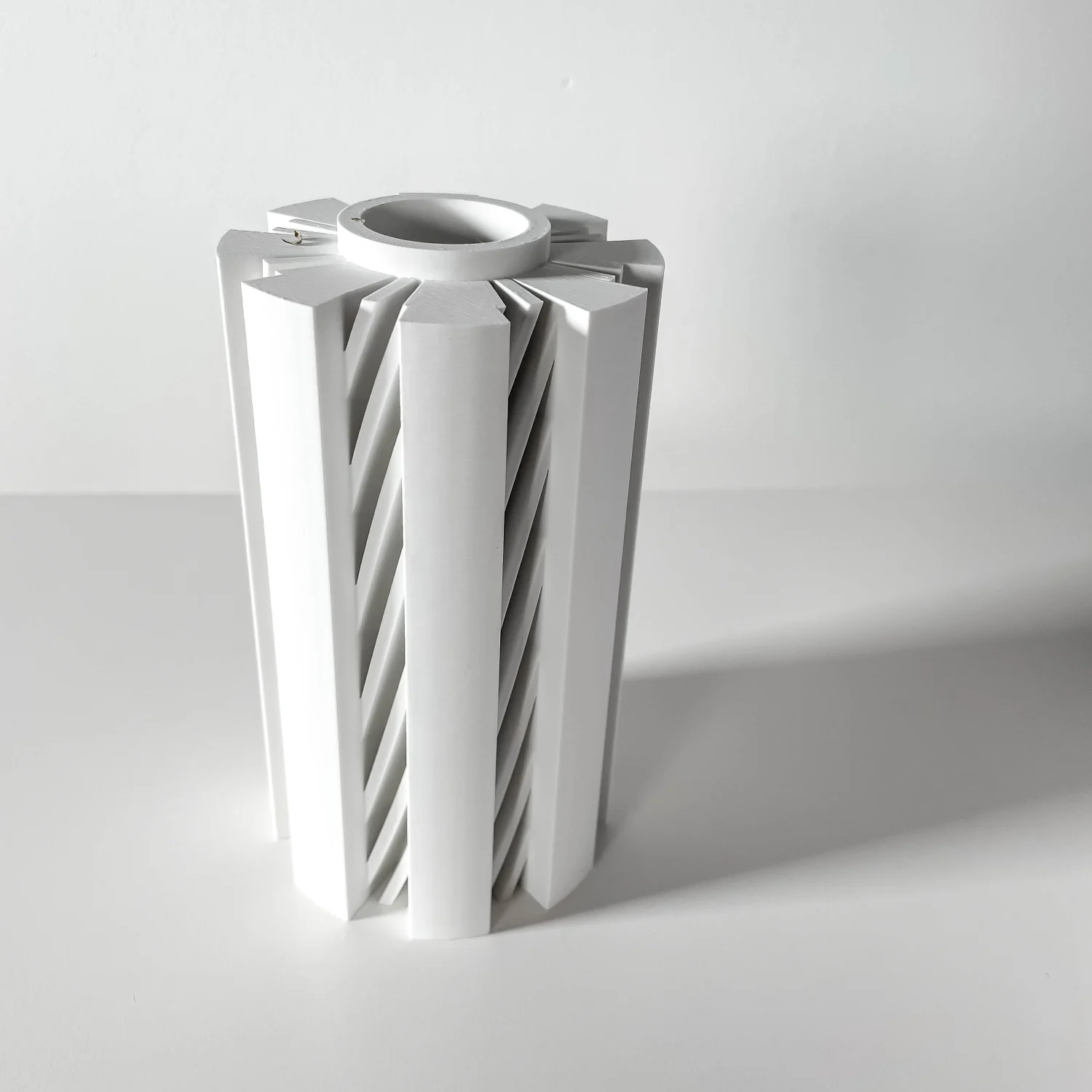 The Ardyn Vase - Image 4