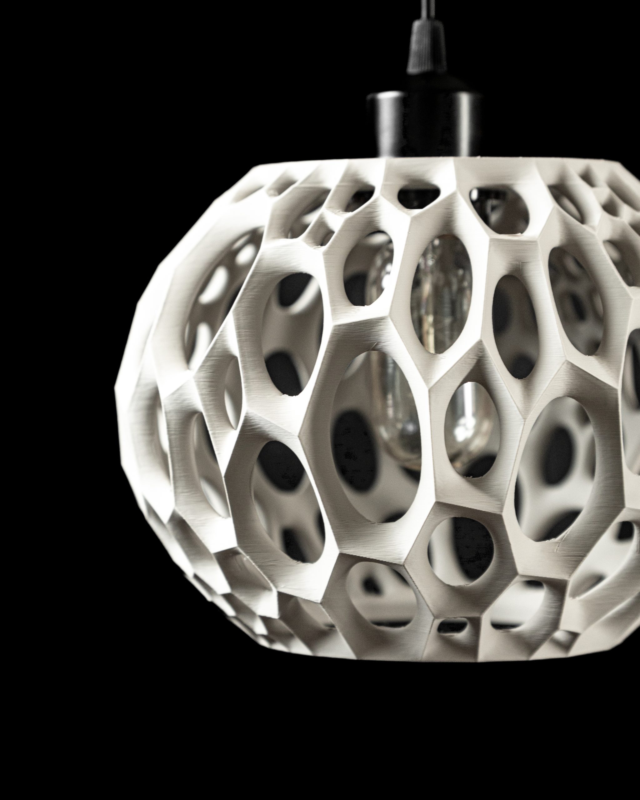 The Aska Pendant Lamp - Image 3