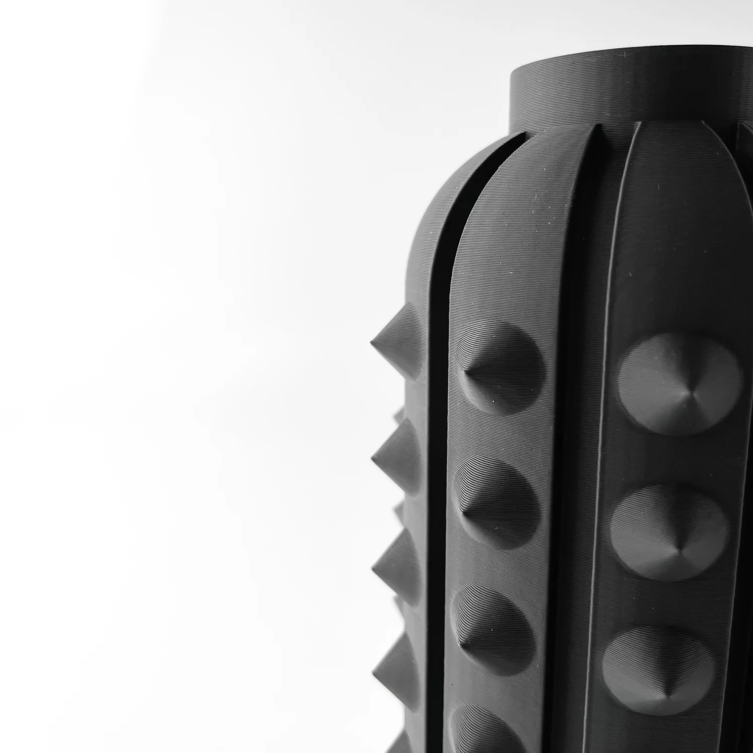 The Cyran Vase - Image 2