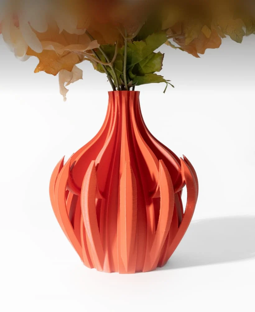 The Daro Vase