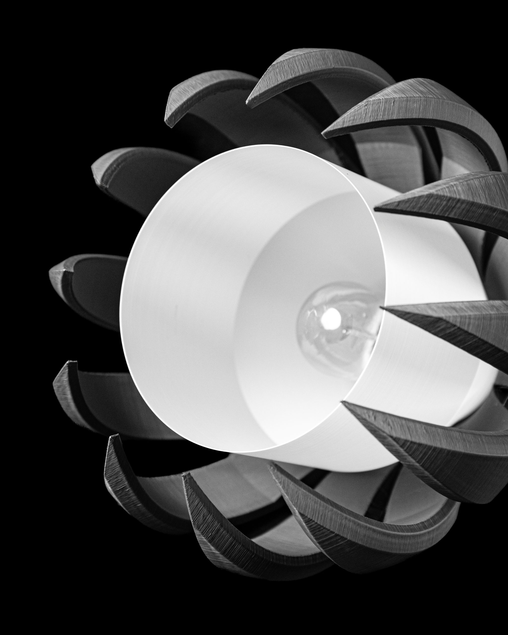 The Eyla Pendant Lamp - Image 6