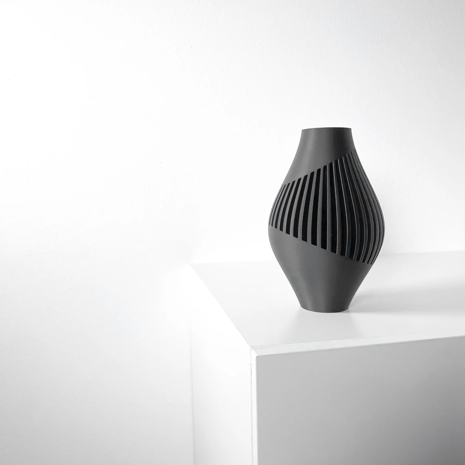 The Kaelis Vase - Image 2