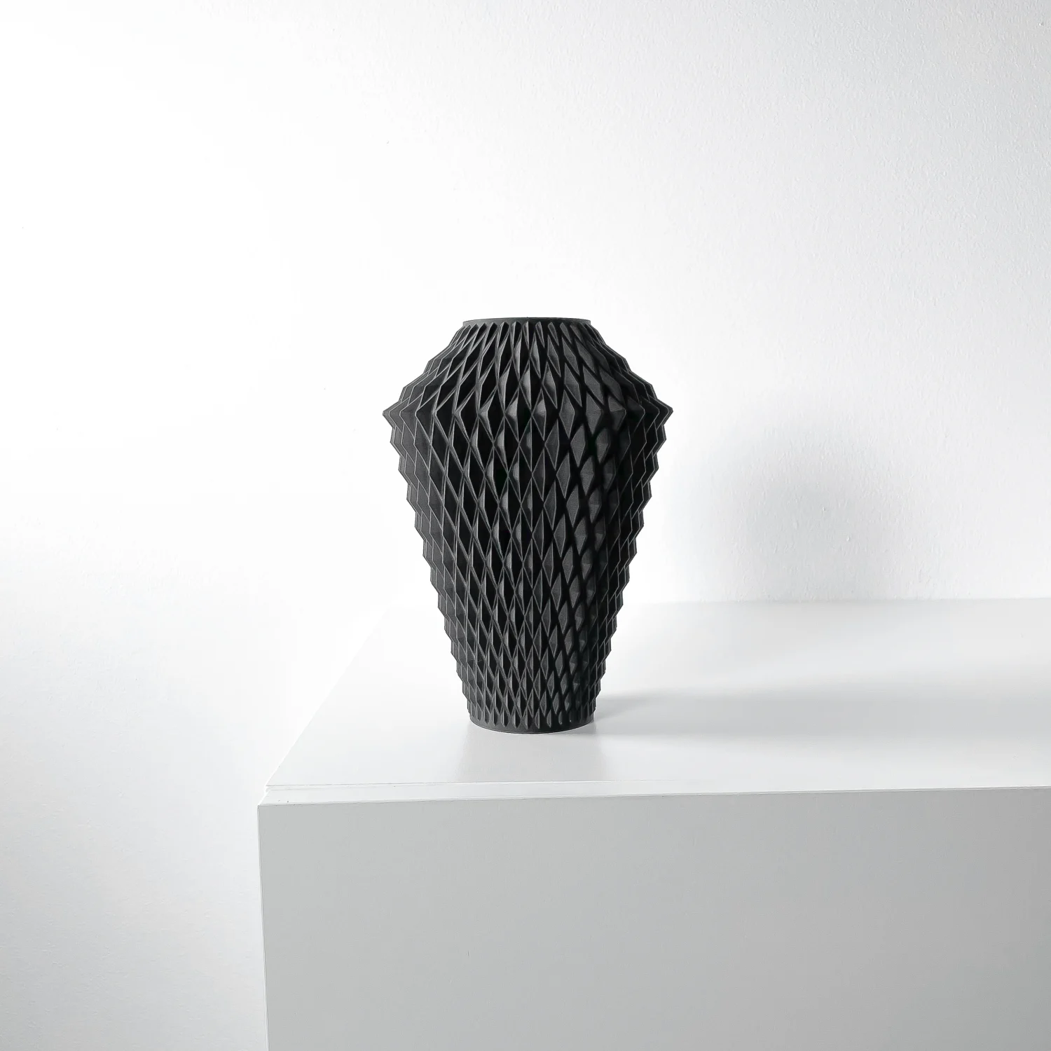 The Liora Vase - Image 5