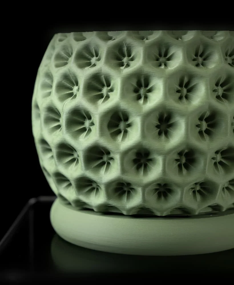 The Lucent Pot - Image 2