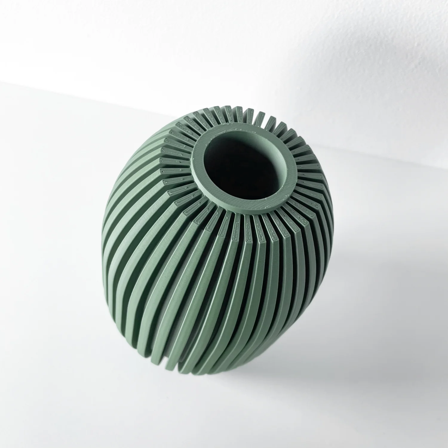 The Meliora Vase - Image 4