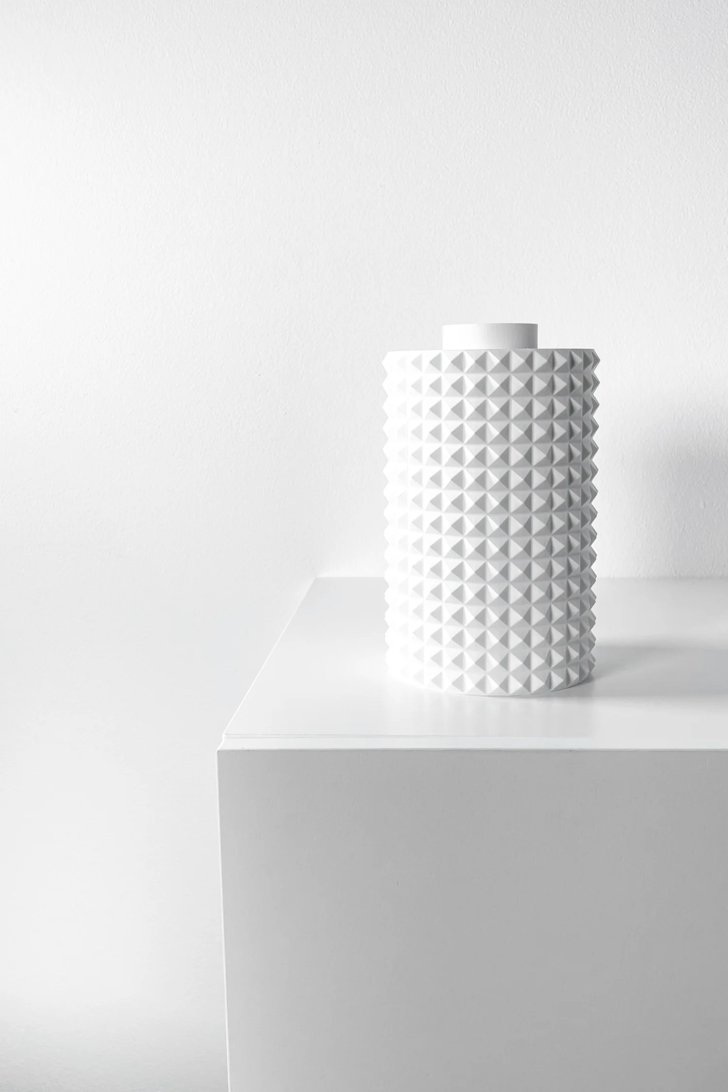 The Ryn Vase - Image 3