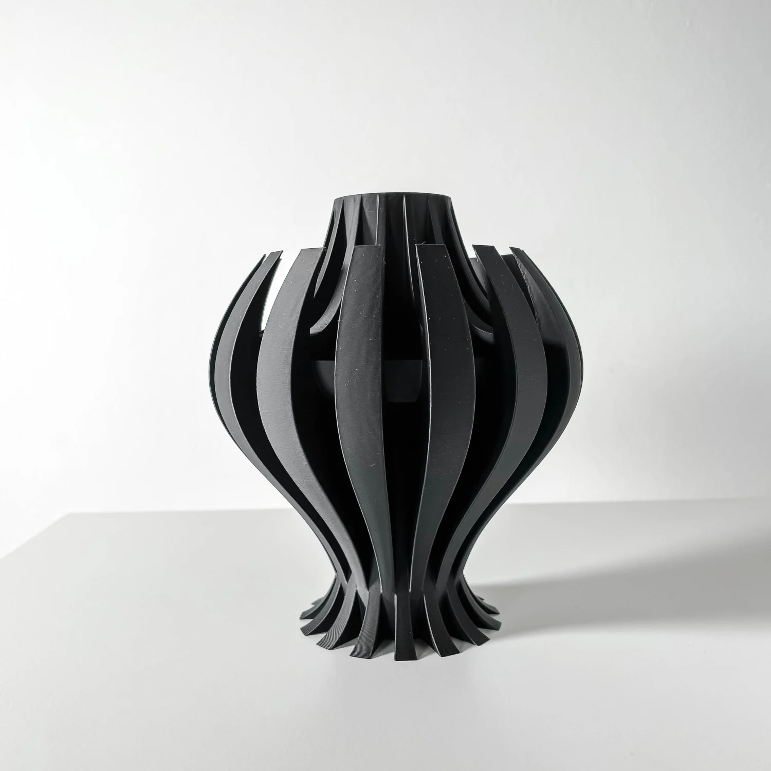 The Seraphine Vase - Image 4