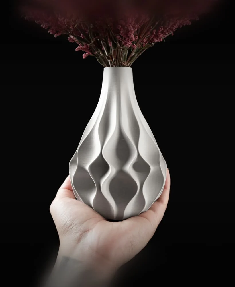The Solenne Vase