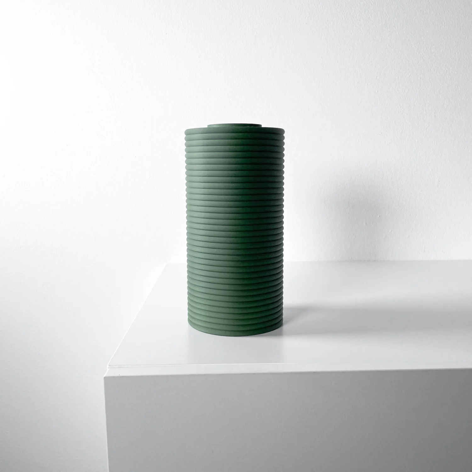 The Uvor Vase - Image 2