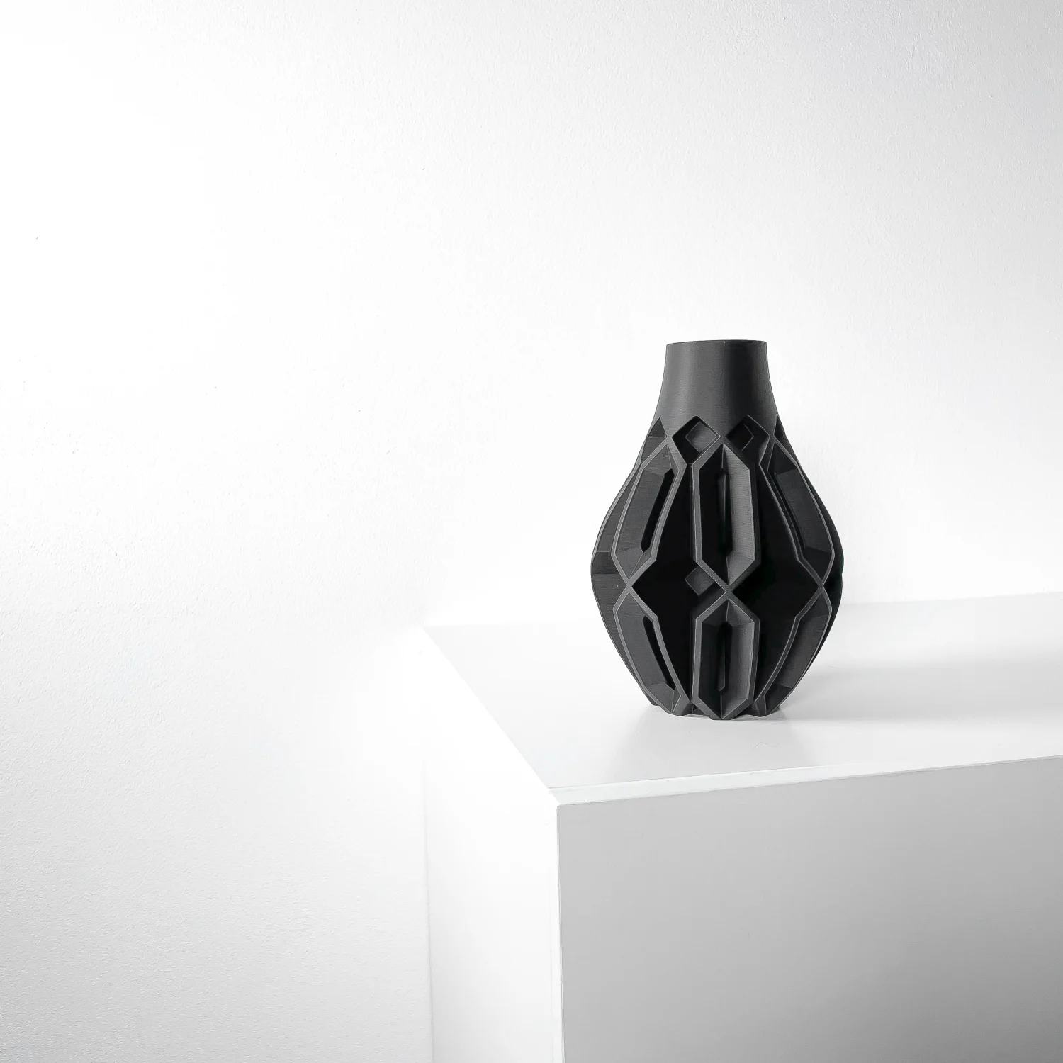 The Varn Vase - Image 6