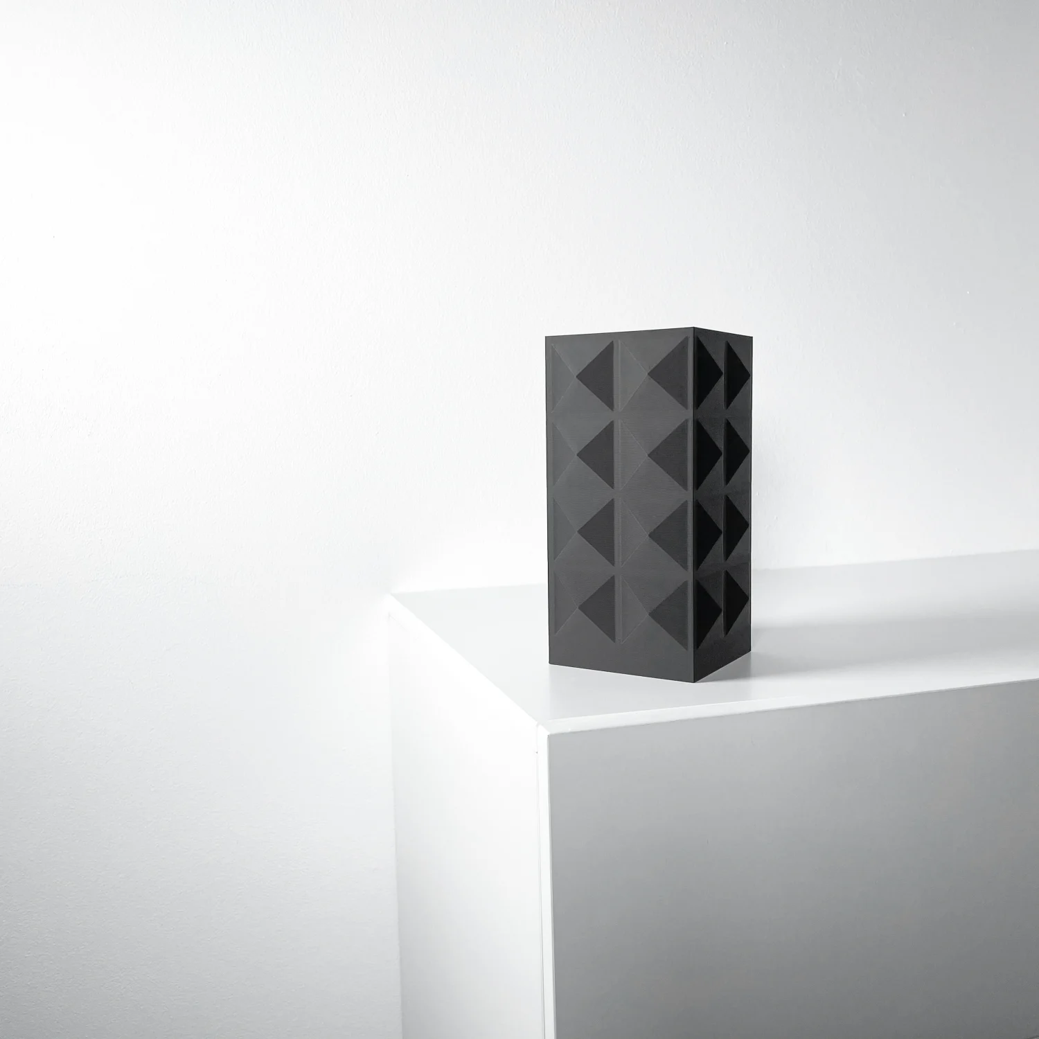 The Wren Vase - Image 5